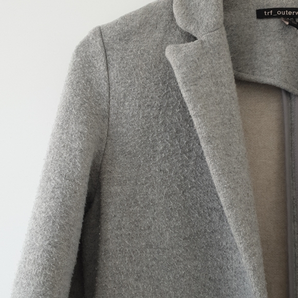 Light gray spring/autumn coat - Picture 5 of 6